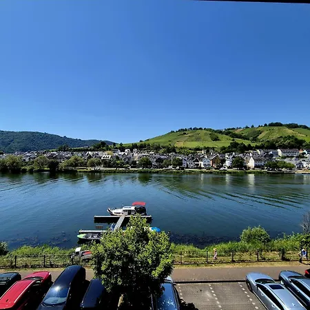 Boendgen's Mit Moselblick *